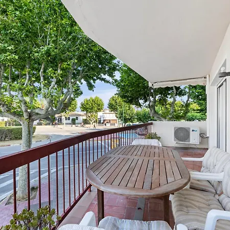Apartment Empuria Empuriabrava